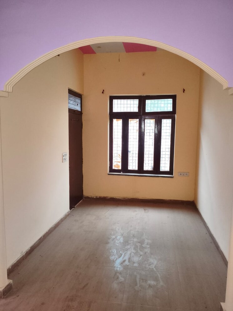 Room, kanker khera 1.5 Bedroom 70 Sq.Yd. Independent House In Kanker Khera Meerut 8785134