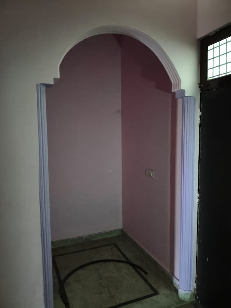 Room, kanker khera 1.5 Bedroom 70 Sq.Yd. Independent House In Kanker Khera Meerut 8785134