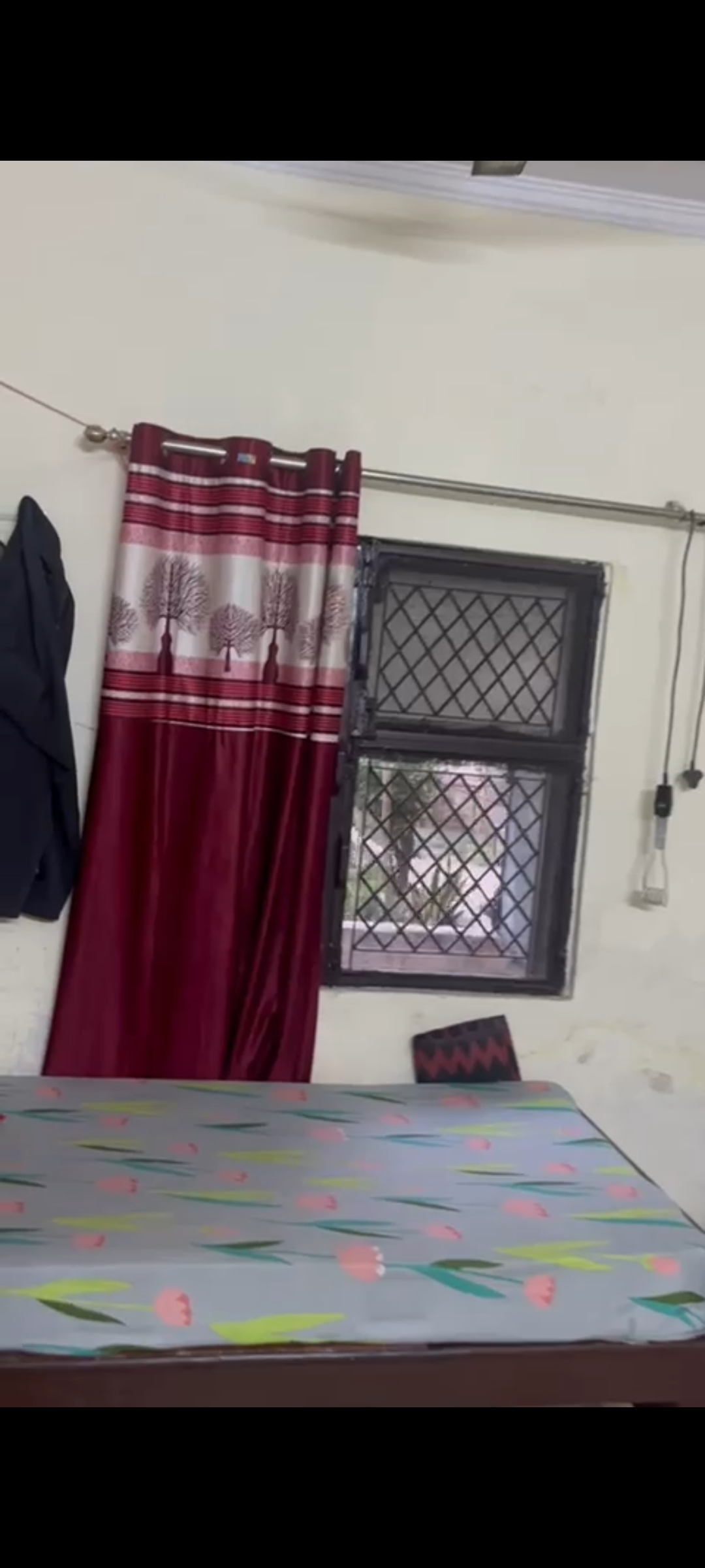 1 BHK + Extra Room Independent House For Sale in Gnida 