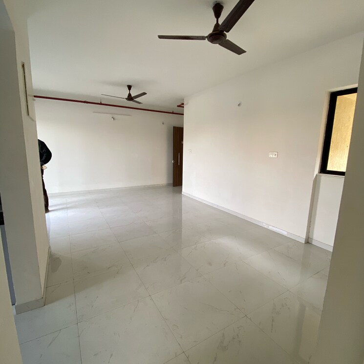 Room, runwal-gardens-phase-2 3 Bedroom 904 Sq.Ft. Apartment In Kalyan Shilphata Road Thane 8785164