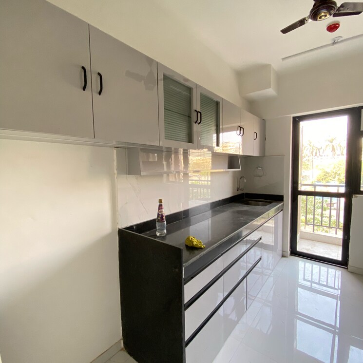 Kitchen, runwal-gardens-phase-2 3 Bedroom 904 Sq.Ft. Apartment In Kalyan Shilphata Road Thane 8785164