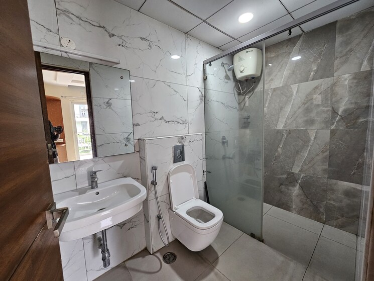 Bathroom, western-exotica 3 Bedroom 2815 Sq.Ft. Apartment In Kondapur Hyderabad 8785150