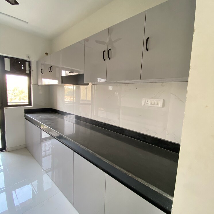 Kitchen, runwal-gardens-phase-2 3 Bedroom 904 Sq.Ft. Apartment In Kalyan Shilphata Road Thane 8785164