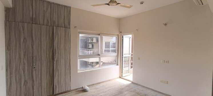 Room, adani-oyster-grande-phase-2 3 Bedroom 1689 Sq.Ft. Apartment In Sector 102 Gurgaon 8785161
