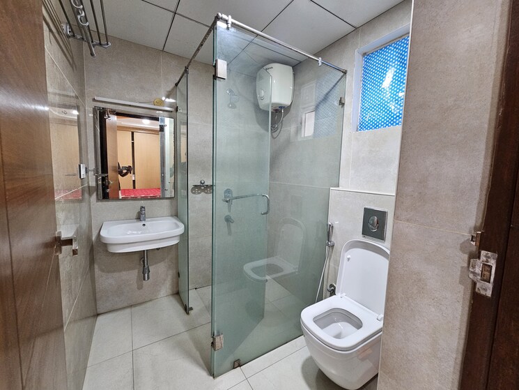 Bathroom, western-exotica 3 Bedroom 2815 Sq.Ft. Apartment In Kondapur Hyderabad 8785150