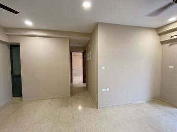 Room in 3 BHK Apartment at Shapoorji Pallonji Vicinia, Powai – for Sale