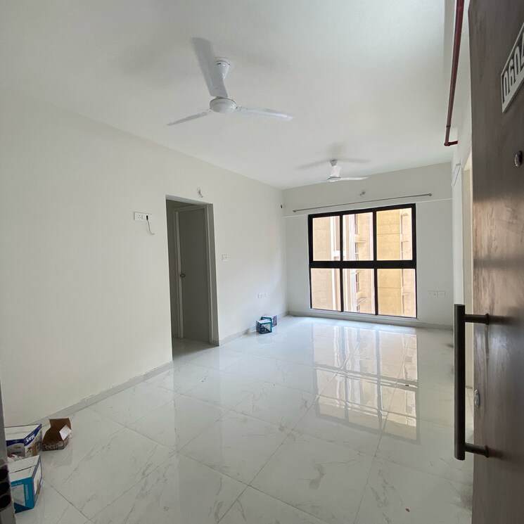 Room, runwal-gardens-phase-2 1 Bedroom 435 Sq.Ft. Apartment In Kalyan Shilphata Road Thane 8785197