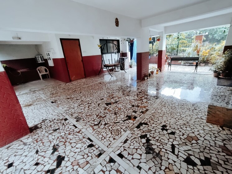  Parking, eden-garden-tower 6+ Bedroom 5000 Sq.Ft. Independent House In Chembur Mumbai 8785184