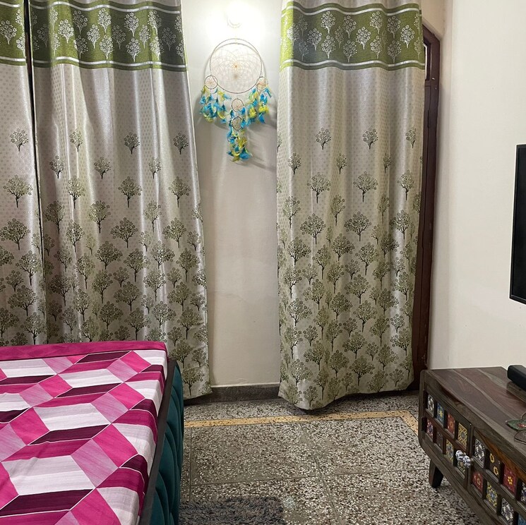 Bedroom, sector 22b 2.5 Bedroom 1200 Sq.Ft. Villa In Sector 22b Gurgaon 8785210