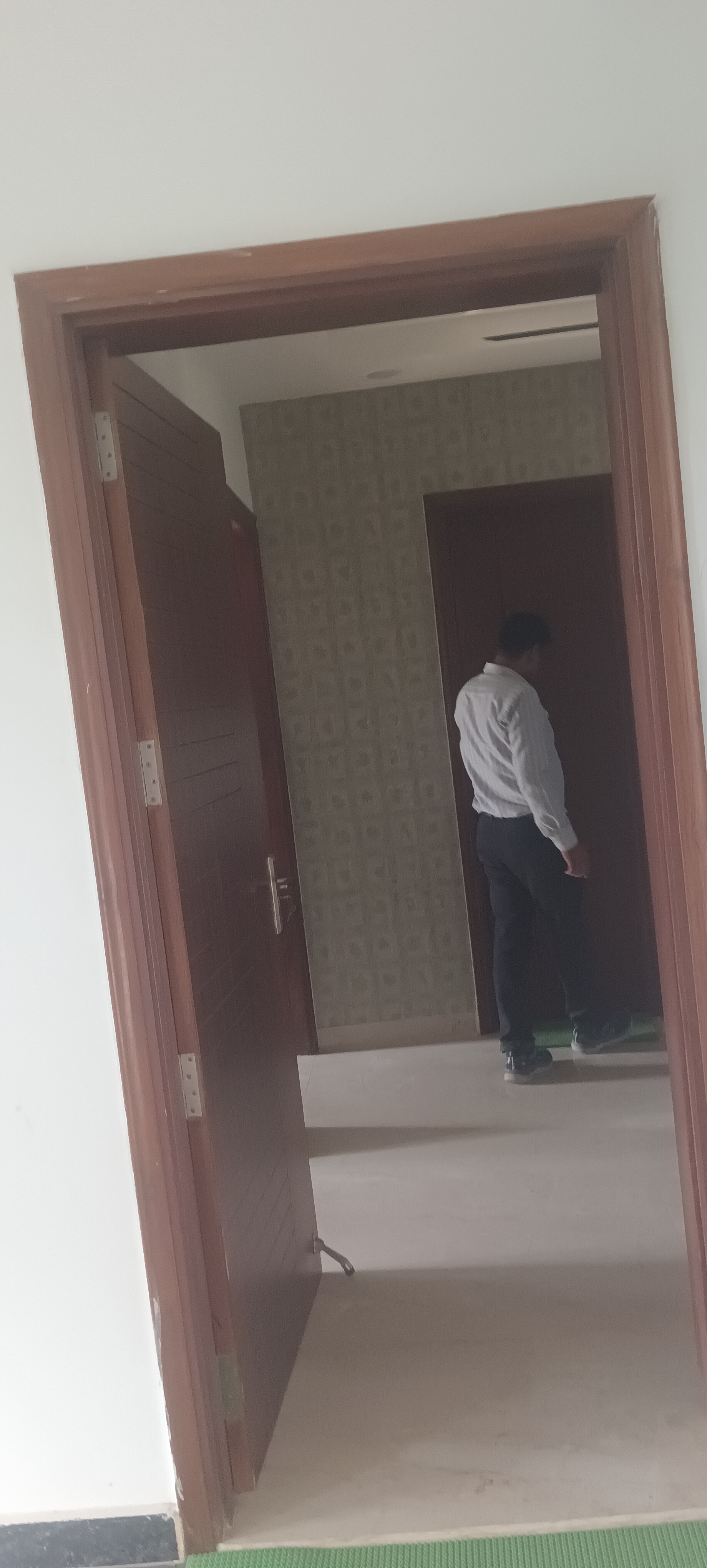 3 BHK + Servant Room Builder Floor For Sale in Soha Neal City