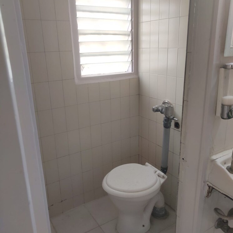Bathroom, prabhadevi 1 Bedroom 550 Sq.Ft. Apartment In Prabhadevi Mumbai 8785200