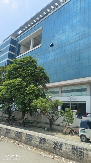  Office Space For Sale in Gomti Nagar