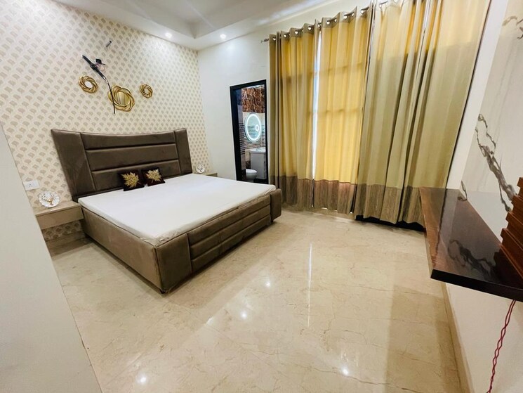 Living Room, vip road 3 Bedroom 2040 Sq.Ft. Builder Floor In Vip Road Zirakpur 8785253