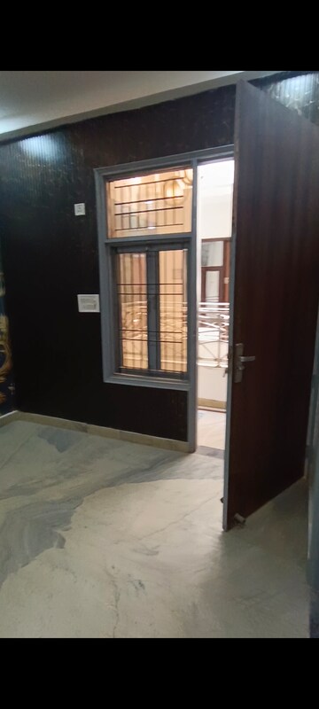 Room in 2 BHK Builder Floor at Burari – for Sale