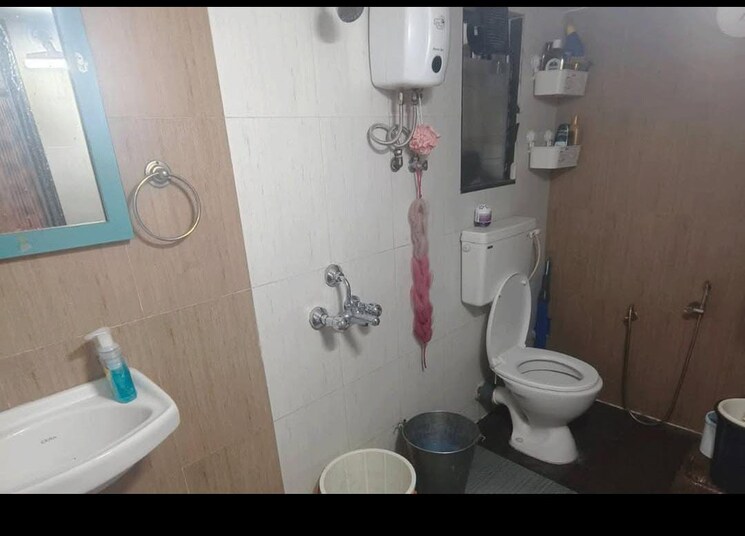 Bathroom, dombivli west 1 Bedroom 715 Sq.Ft. Apartment In Dombivli West Thane 8785291