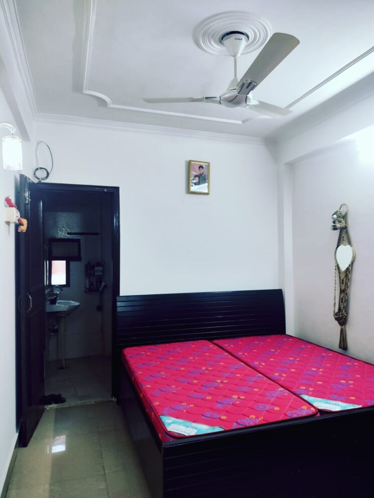Bedroom, paryavaran complex 3 Bedroom 980 Sq.Ft. Builder Floor In Paryavaran Complex Delhi 8785292