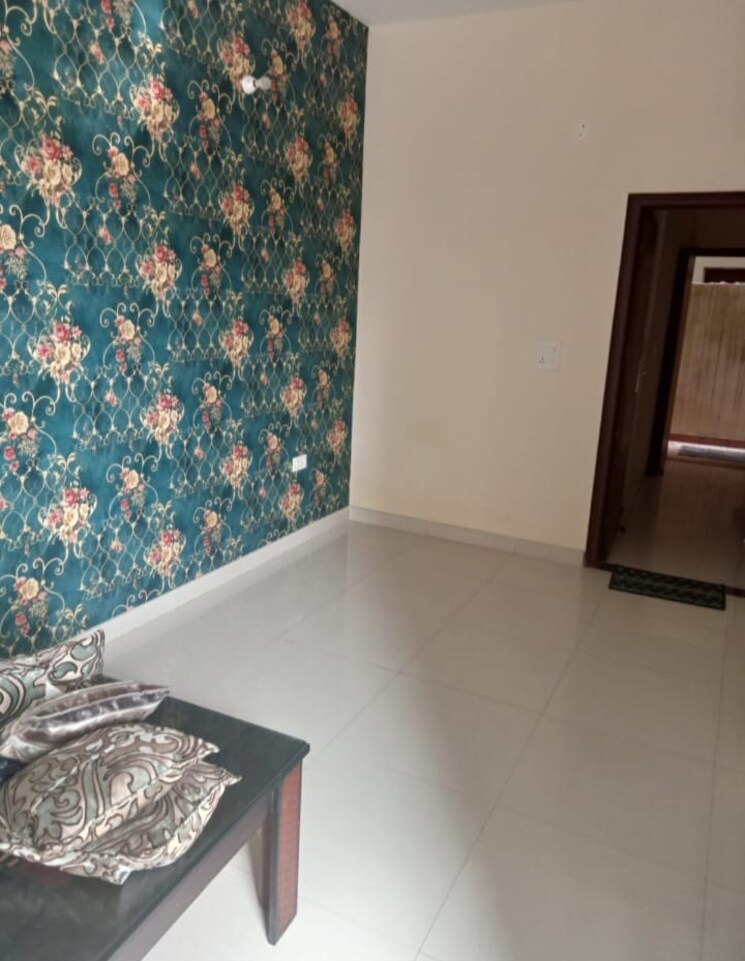 Room, ambala highway 1 Bedroom 900 Sq.Ft. Apartment In Ambala Highway Zirakpur 8785302