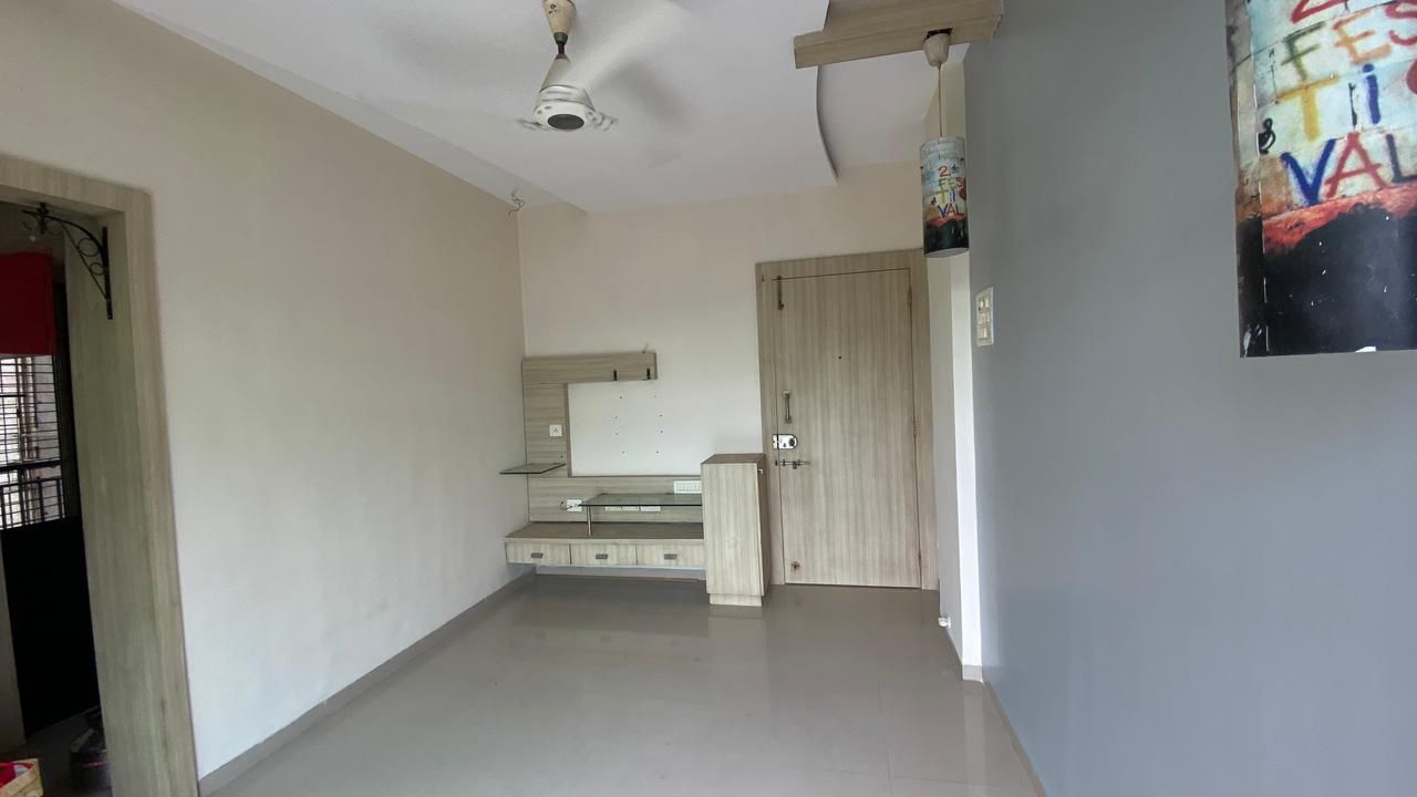 1 BHK + Study Room Apartment For Rent in Neelkanth Prerana