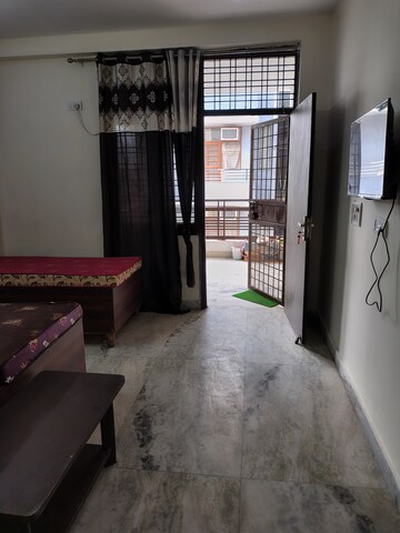 1 BHK Builder Floor – Exterior View View at South City 1 - for Rent