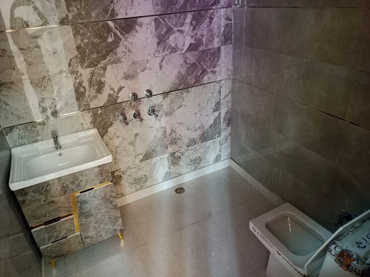 Bathroom, burari 3 Bedroom 990 Sq.Ft. Builder Floor In Burari Delhi 8785337