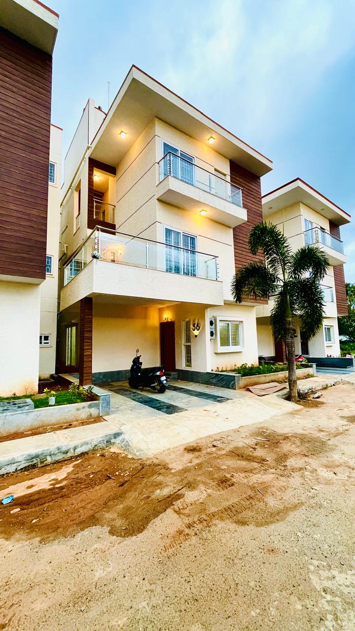 4 BHK + Study Room Villa For Sale in The Manya Magna Ville