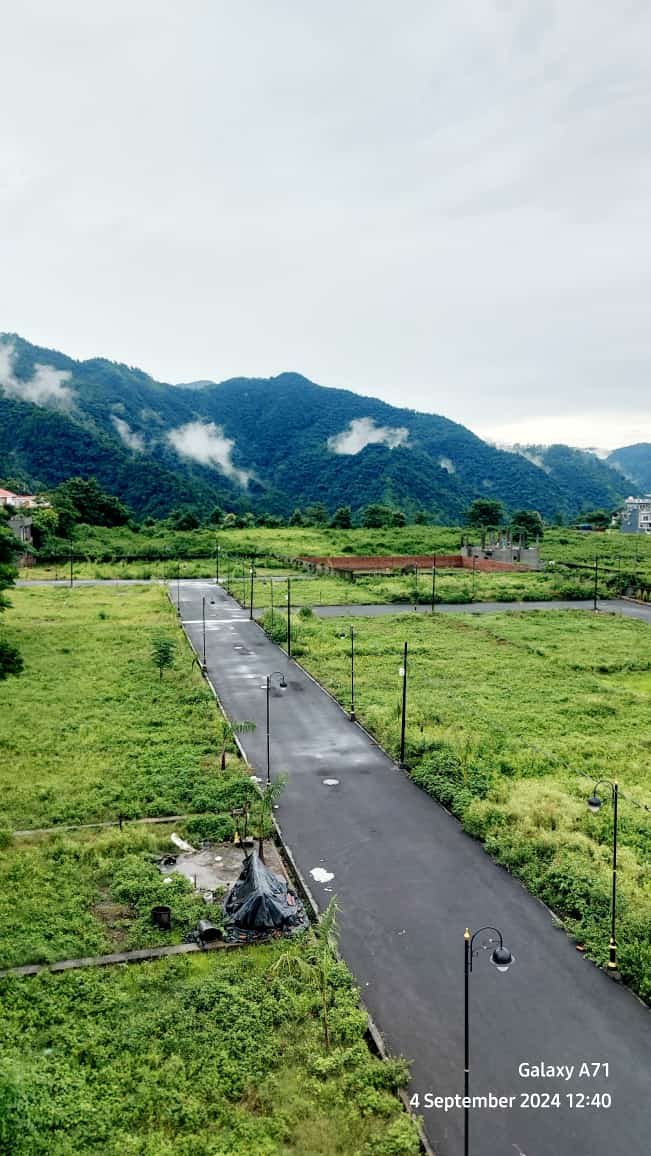 Plot For Sale in Zodiac Greens