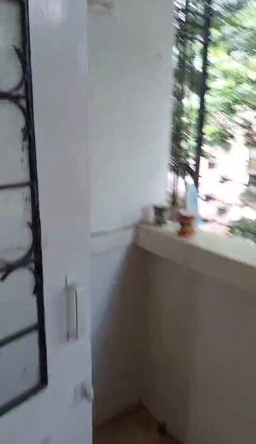 Balcony in 2 BHK Apartment at Erandwane – for Rent