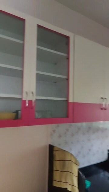 Furnished Amenities in 2 BHK Apartment at Erandwane – for Rent
