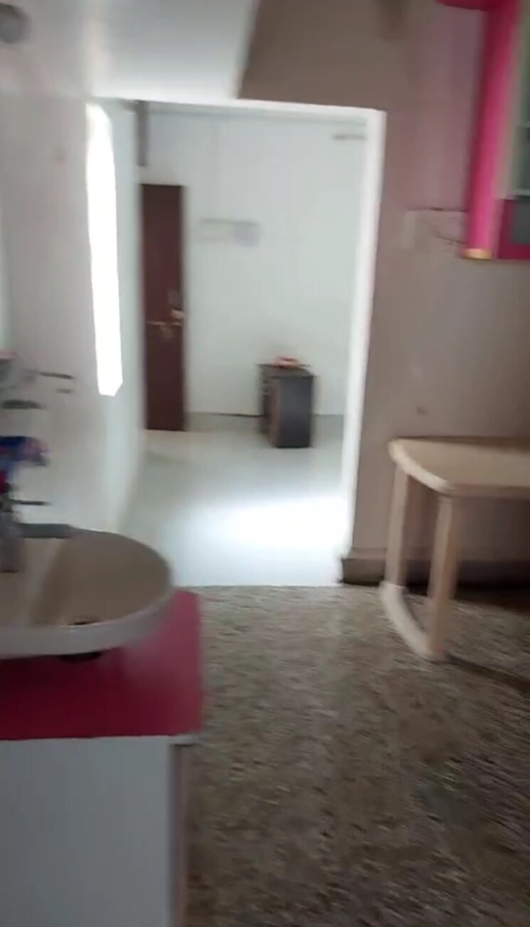 Bathroom, erandwane 2 Bedroom 1000 Sq.Ft. Apartment In Erandwane Pune 8785380