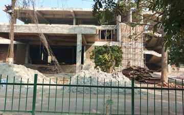 Plot For Sale in Kalindi Kunj