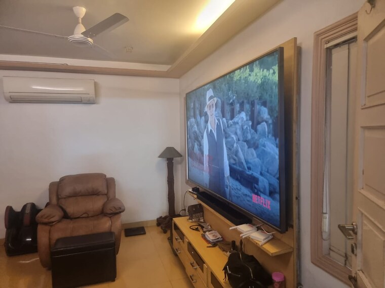 Living Room, mohan-pride 2 Bedroom 1060 Sq.Ft. Apartment In Wayle Nagar Thane 8785390