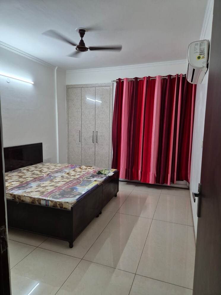 Bedroom, green-valley-residencia 3 Bedroom 1737 Sq.Ft. Apartment In Ghazipur Zirakpur 8785409