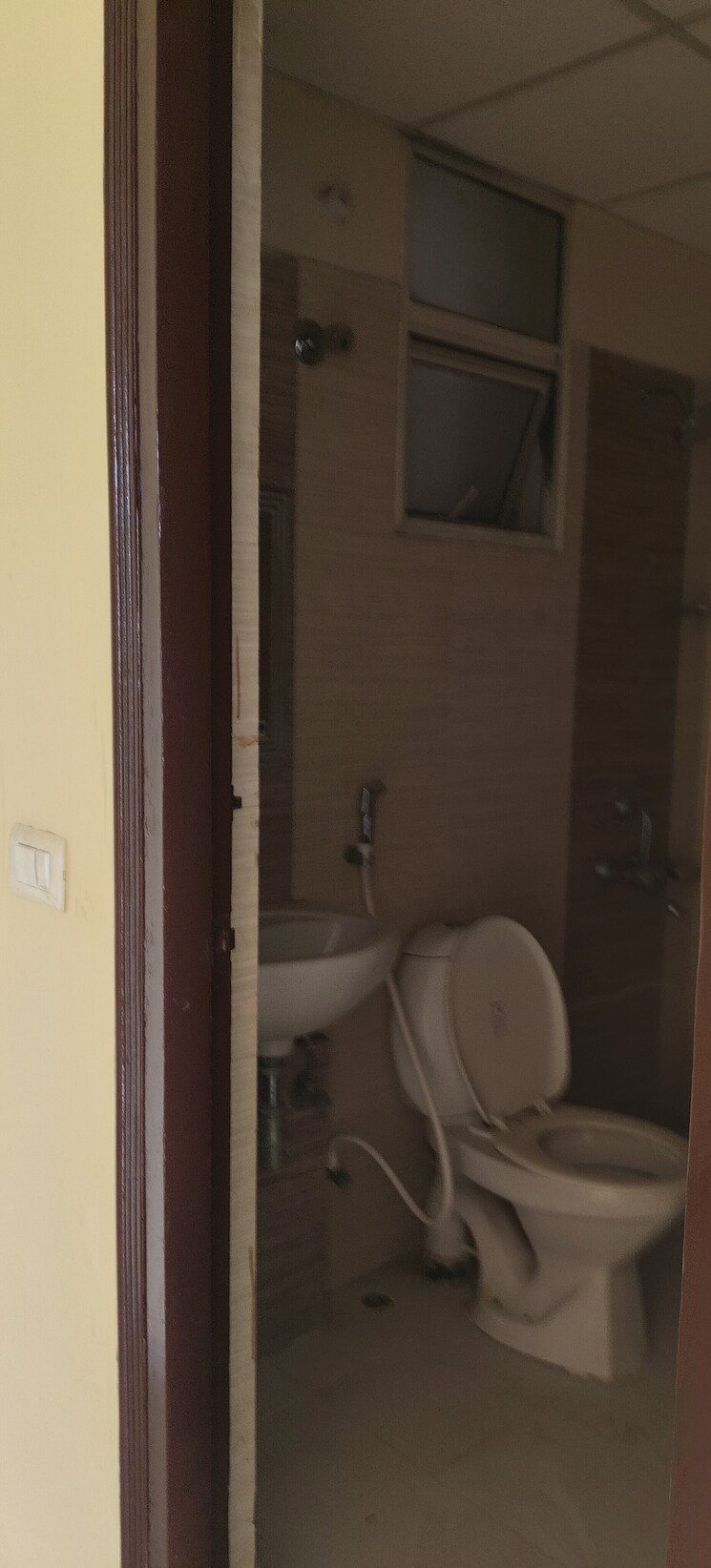 Bathroom, omaxe-residency 3 Bedroom 1450 Sq.Ft. Apartment In Gomti Nagar Lucknow 8785429