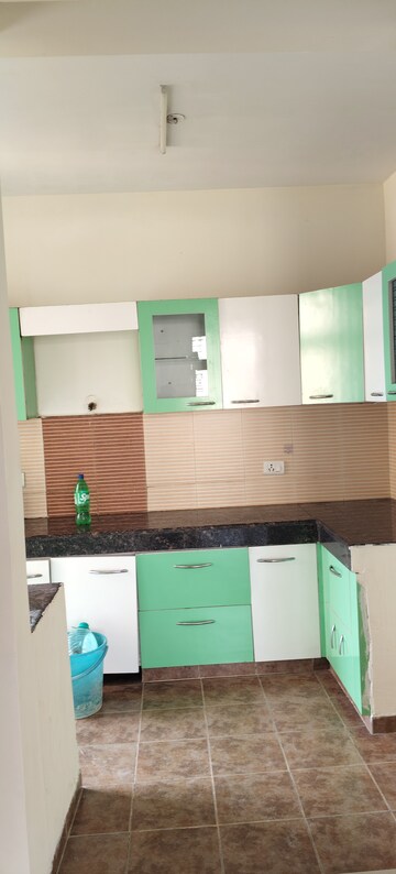 Kitchen in 3 BHK Apartment at Omaxe Residency, Gomti Nagar – for Sale