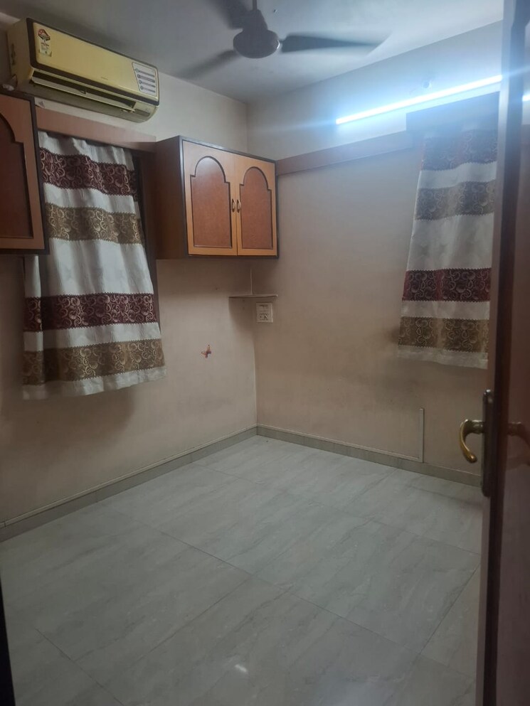 Bedroom, kashish-park-apartment 2 Bedroom 650 Sq.Ft. Apartment In Lal Bahadur Shastri Road Thane 8785440