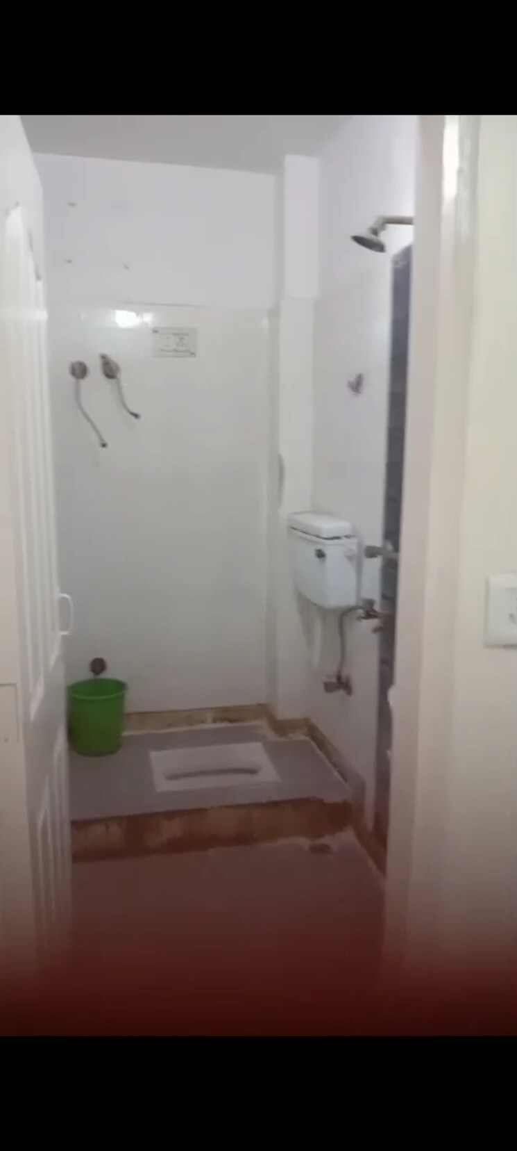 Bathroom, new ashok nagar 2 Bedroom 450 Sq.Ft. Builder Floor In New Ashok Nagar Delhi 8785465