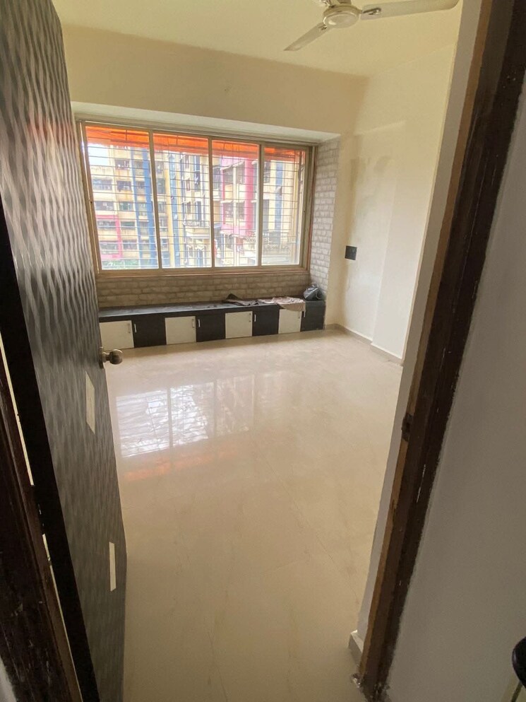 Room, dombivli west 1 Bedroom 650 Sq.Ft. Apartment In Dombivli West Thane 8785464