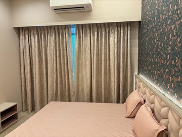 Bedroom in 3 BHK Apartment at Lokhandwala Minerva Mahalaxmi, Mahalaxmi – for Rent