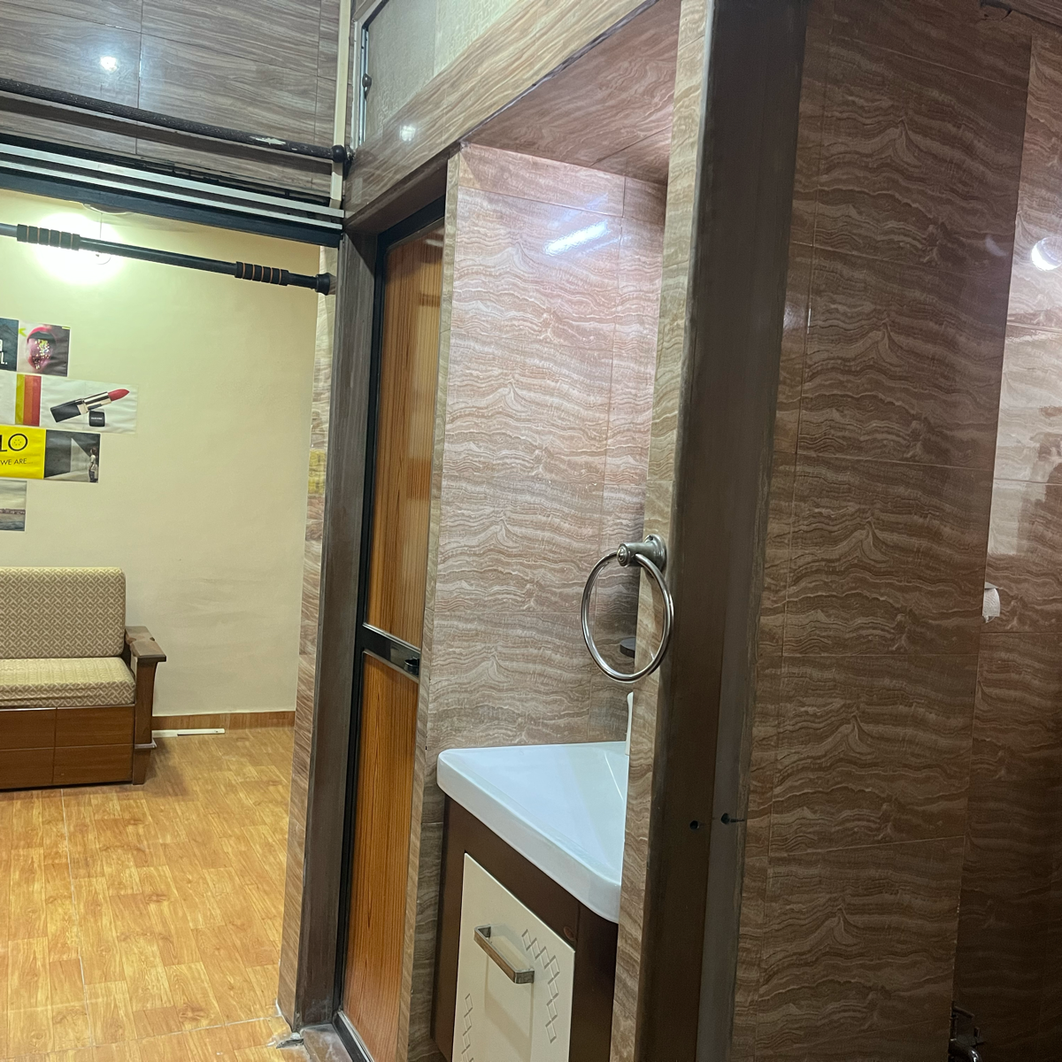 1 BHK Apartment For Sale in Shah Complex 3