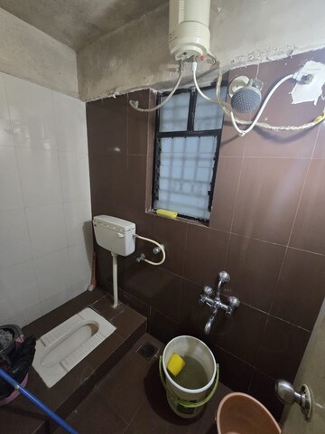 Master Bedroom in 2 BHK Apartment at Parulekar Shilpashree, Kothrud – for Rent