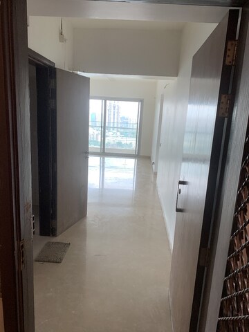 Building Lobby in 3 BHK Apartment at Oberoi Exquisite Goregaon, Goregaon East – for Sale