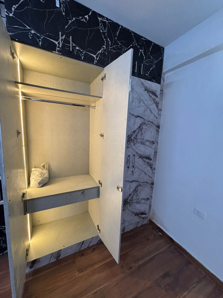 Bathroom, signature-global-park-4-and-5 3 Bedroom 1081 Sq.Ft. Builder Floor In Sohna Sector 36 Gurgaon 8785565