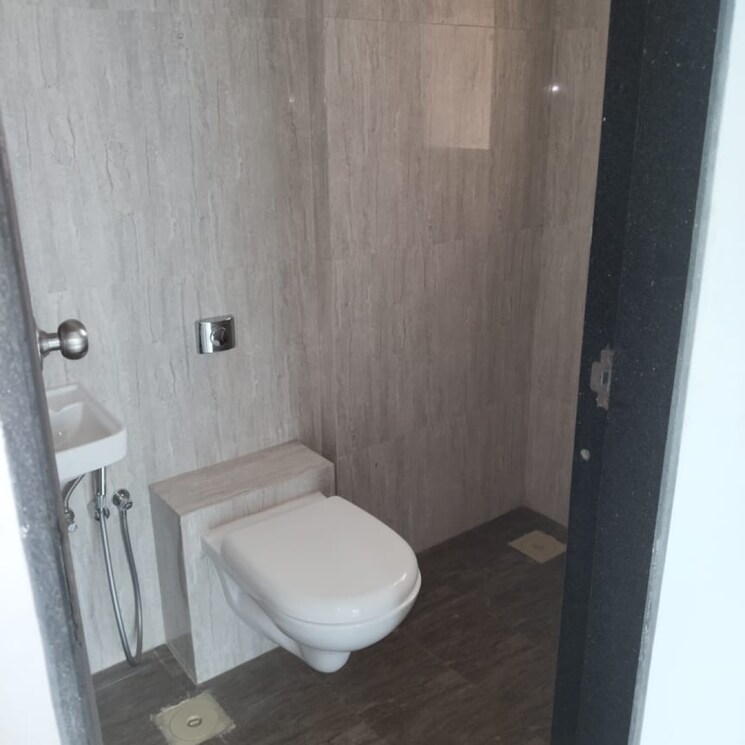 Bathroom, worli 1 Bedroom 430 Sq.Ft. Apartment In Worli Mumbai 8785577