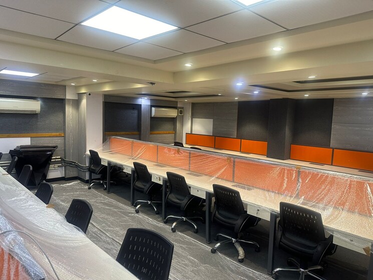 Team Area, chandak-chambers Commercial Office Space 5670 Sq.Ft. In Andheri East Mumbai 8785588
