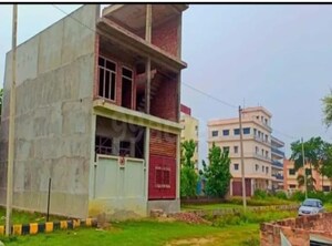 4 BHK Villa – Exterior View View at Safedabad - for Sale