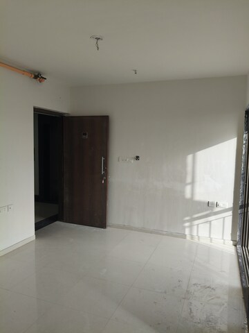 2 BHK Apartment For Sale in Runwal Eirene, Balkum Pada