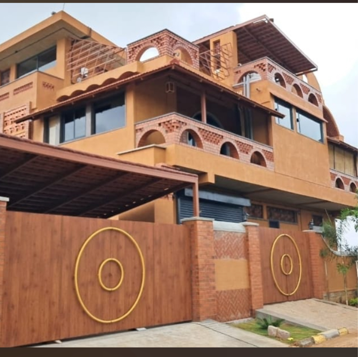 Plot For Sale in Fortune Crystal