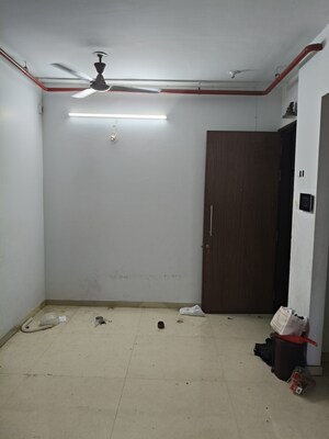 Bathroom in 2 BHK Apartment at Kalpataru The Sunrise, Kolshet Road – for Sale