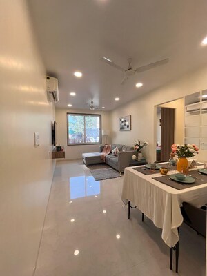 Master Bedroom in 2 BHK Apartment at Poddar Harmony, Chembur – for Sale