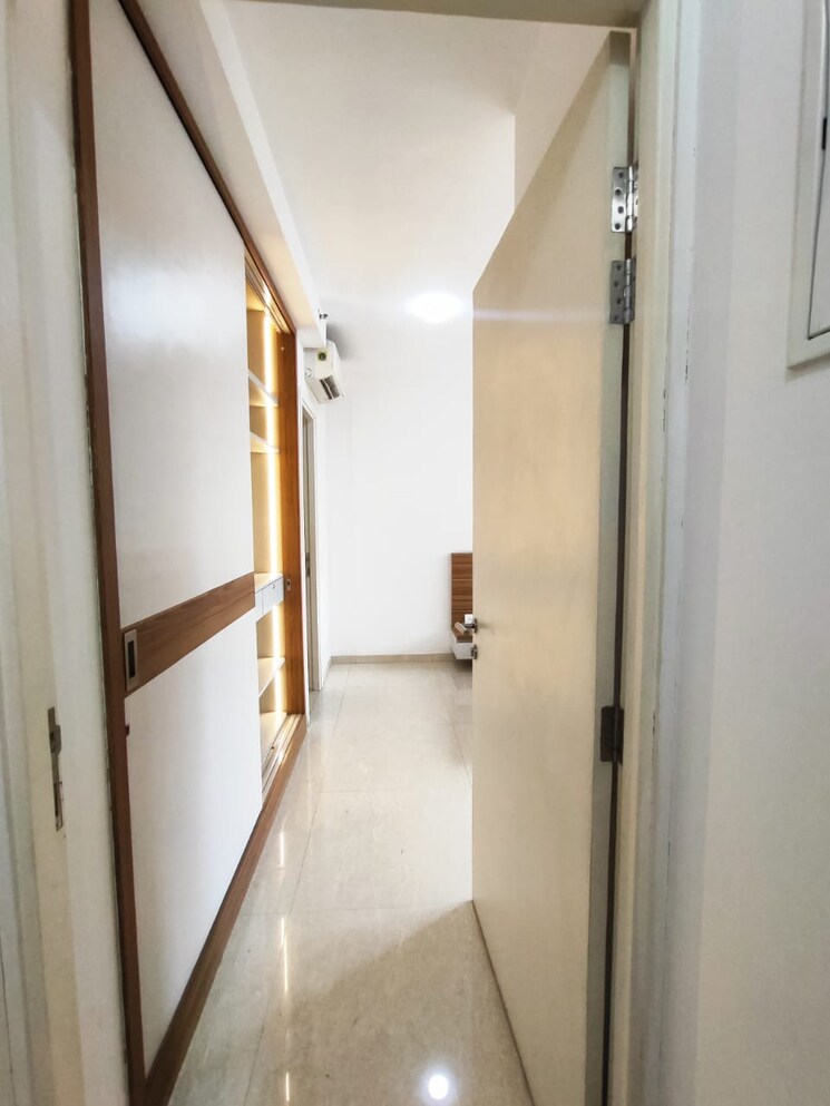 undefined, hiranandani-eagleridge-wing-b 2 Bedroom 710 Sq.Ft. Apartment In Thane West Thane 8785621